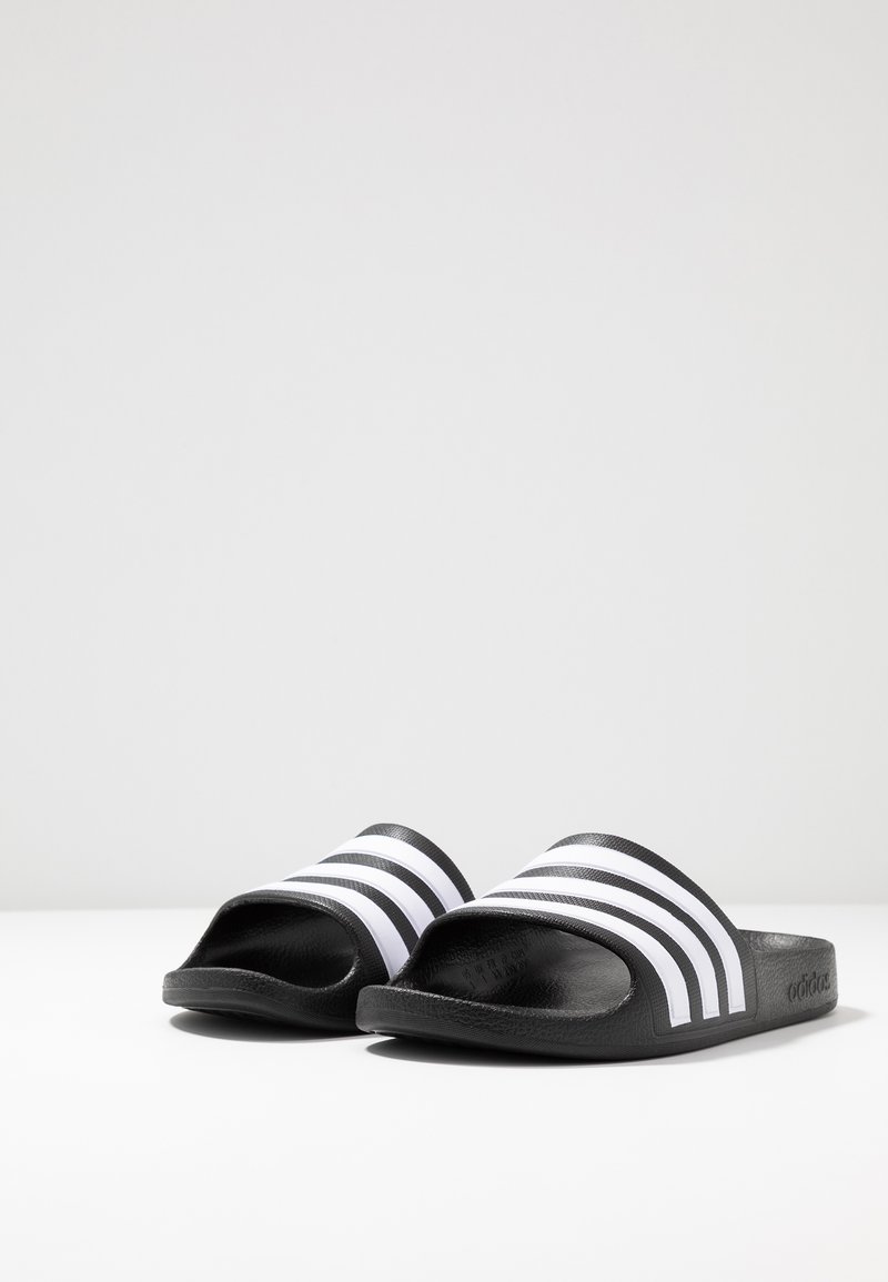 adidas Performance adidas Performance ADILETTE AQUA - Pool slides - core black Fabrikpreis