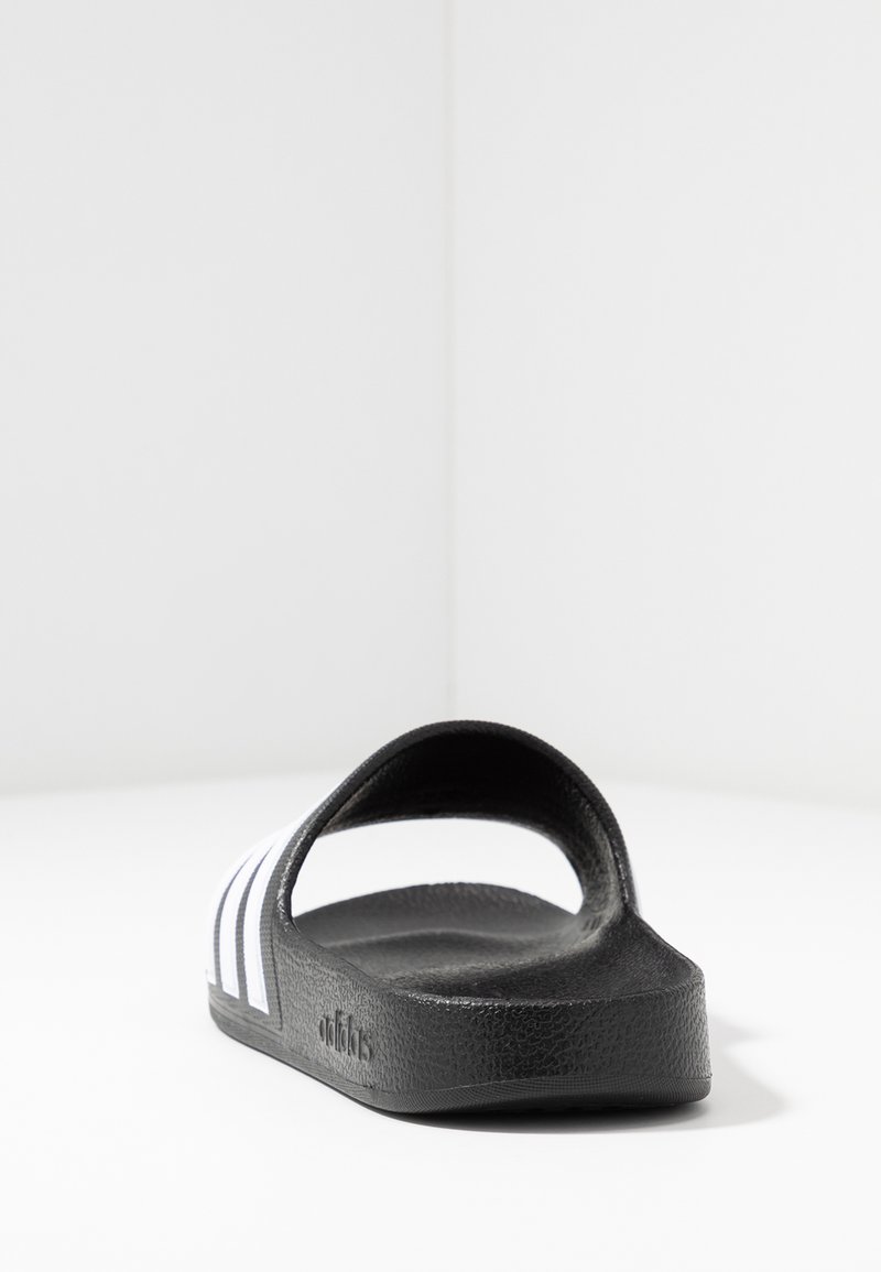 adidas Performance adidas Performance ADILETTE AQUA - Pool slides - core black Fabrikpreis