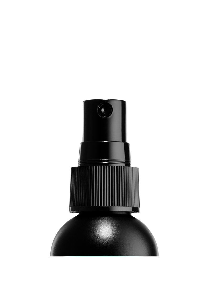 NYX Professional Makeup NYX Professional Makeup DEWY FINISH MAKEUP SETTING SPRAY - Setting spray & powder - 1 matte Tägliche Deals