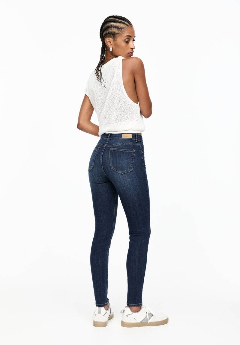 PULL&BEAR PULL&BEAR MID-RISE - Jeans Skinny Fit - dark blue Clearance-Verkauf