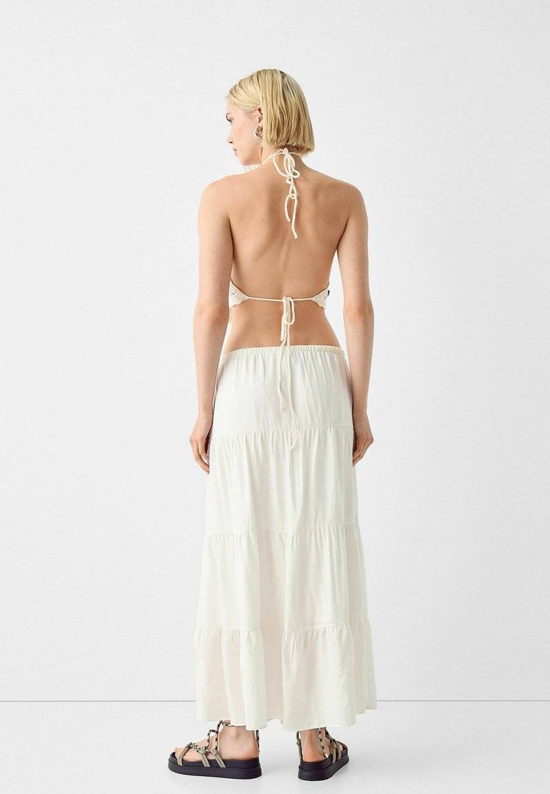 Bershka Bershka ELASTICATED - Maxi skirt - white Im Verkauf