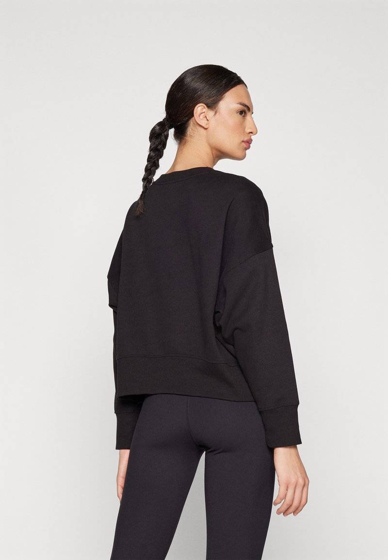 DKNY DKNY VARSITY PUFF LOGO SLEEVE - Sweatshirt Rabatt