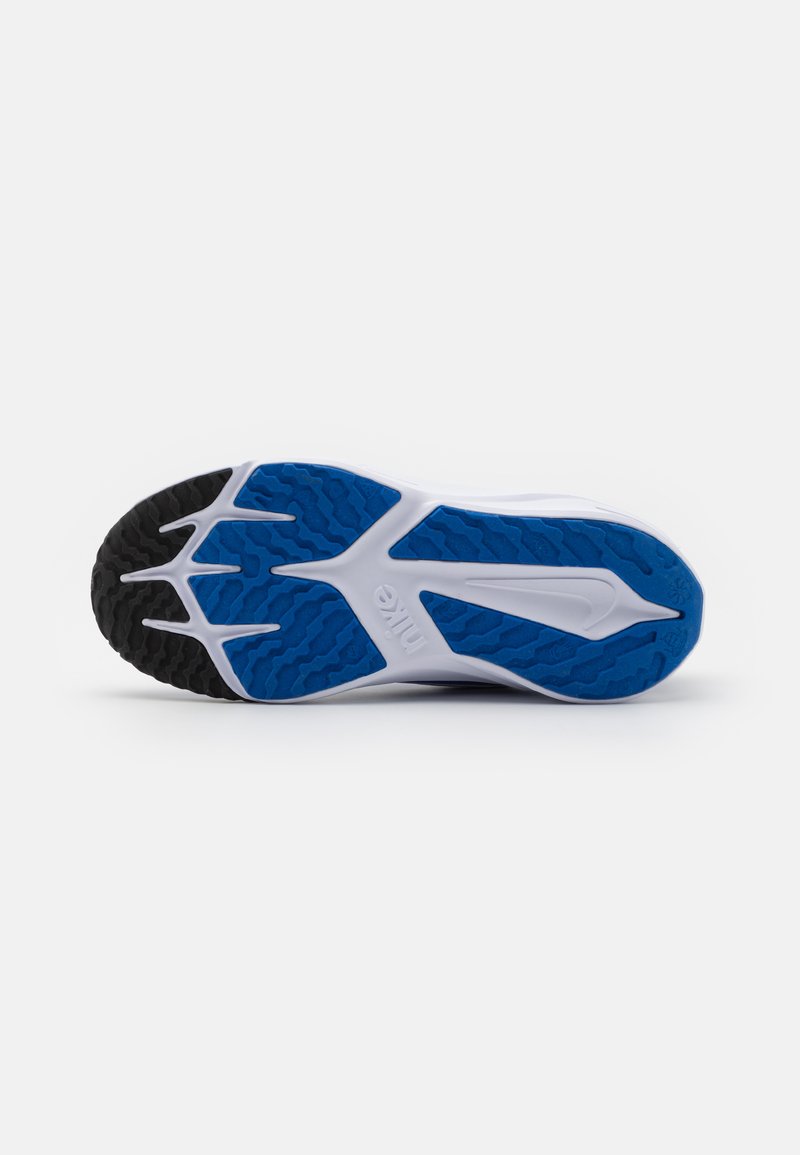 Nike Performance Nike Performance STAR RUNNER - Competition running shoes Exklusivangebot
