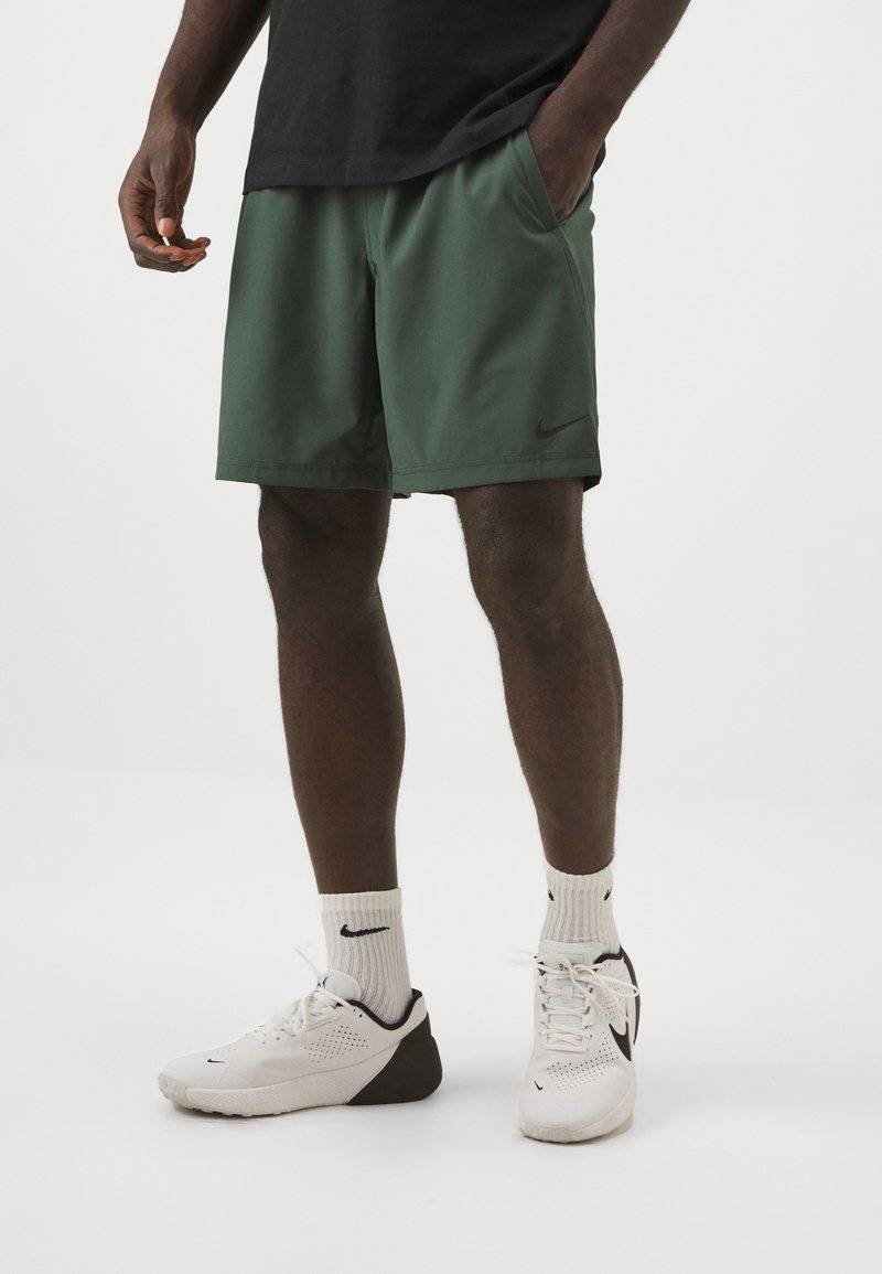 Nike Performance Nike Performance FORM SHORT - Sports shorts