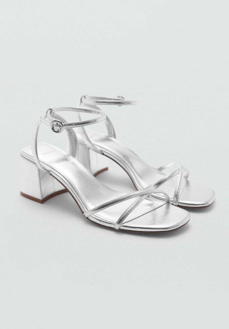 Mango Mango Sandals - plata Kauf eins, bekomm eins gratis