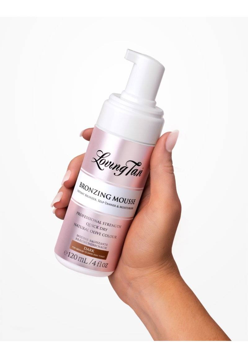 Loving Tan Loving Tan BRONZING MOUSSE - Self tan - dark Nur noch ein Tag übrig