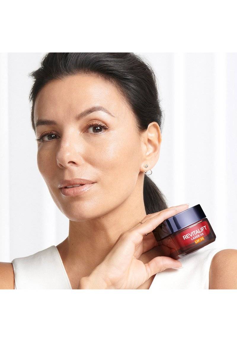 L'Oréal Paris Skin L'Oréal Paris Skin REVITALIFT LASER DAYCREAM LSF25 - Face cream Riesige Rabatte