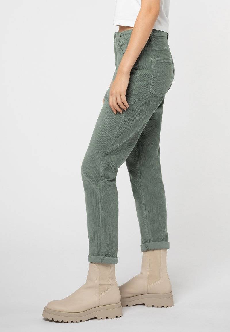 Eight 2 Nine Eight 2 Nine Trousers - middle green 50% Rabatt für begrenzte Zeit