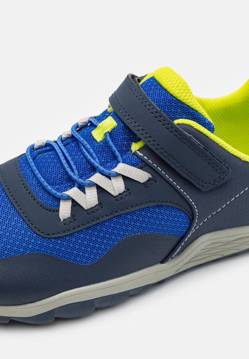 Merrell Merrell TRAIL GLOVE 7 UNISEX - Hiking shoes Vatertagsangebot