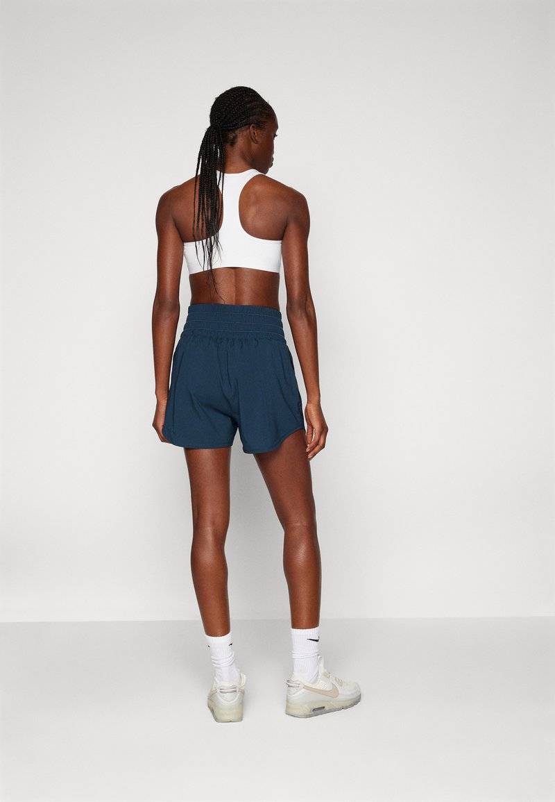 Nike Performance Nike Performance ONE - Sports shorts Heißer Verkauf