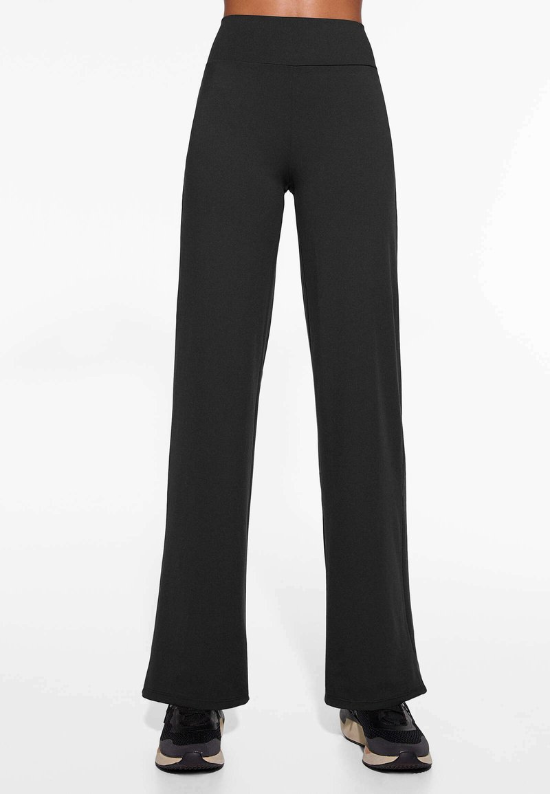 OYSHO OYSHO HIGH-RISE COMFORTLUX STRAIGHT-LEG - Trousers - black