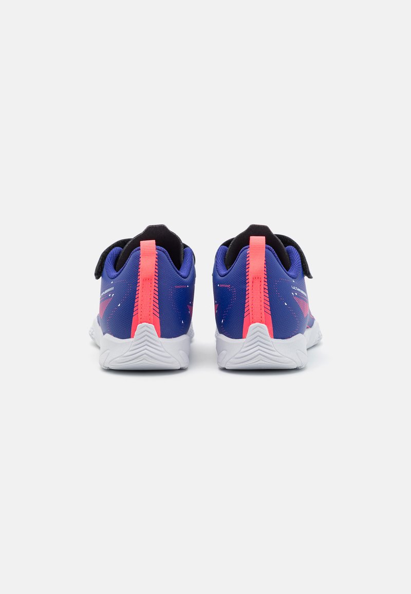 Puma Puma ULTRA 5 PLAY IT JR UNISEX - Indoor football boots Online