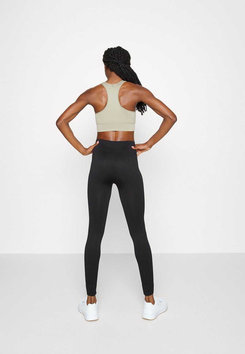 ONLY Play ONLY Play ONPJAIA LIFE SEAM - Leggings - black Fabrik Onlineshop