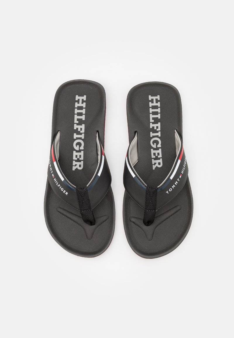 Tommy Hilfiger Tommy Hilfiger COMFORT - Pool slides - black Große Rabatte
