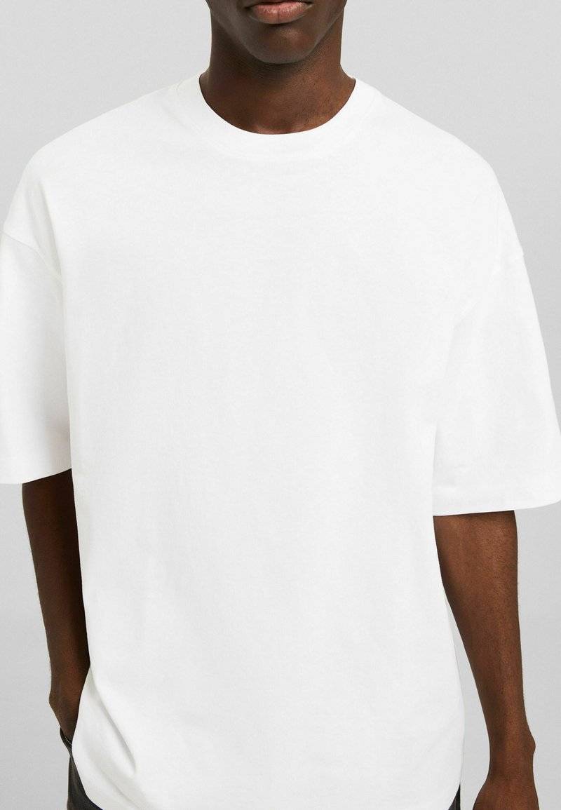Bershka Bershka SHORT SLEEVE - Basic T-shirt - white Meist gekauft