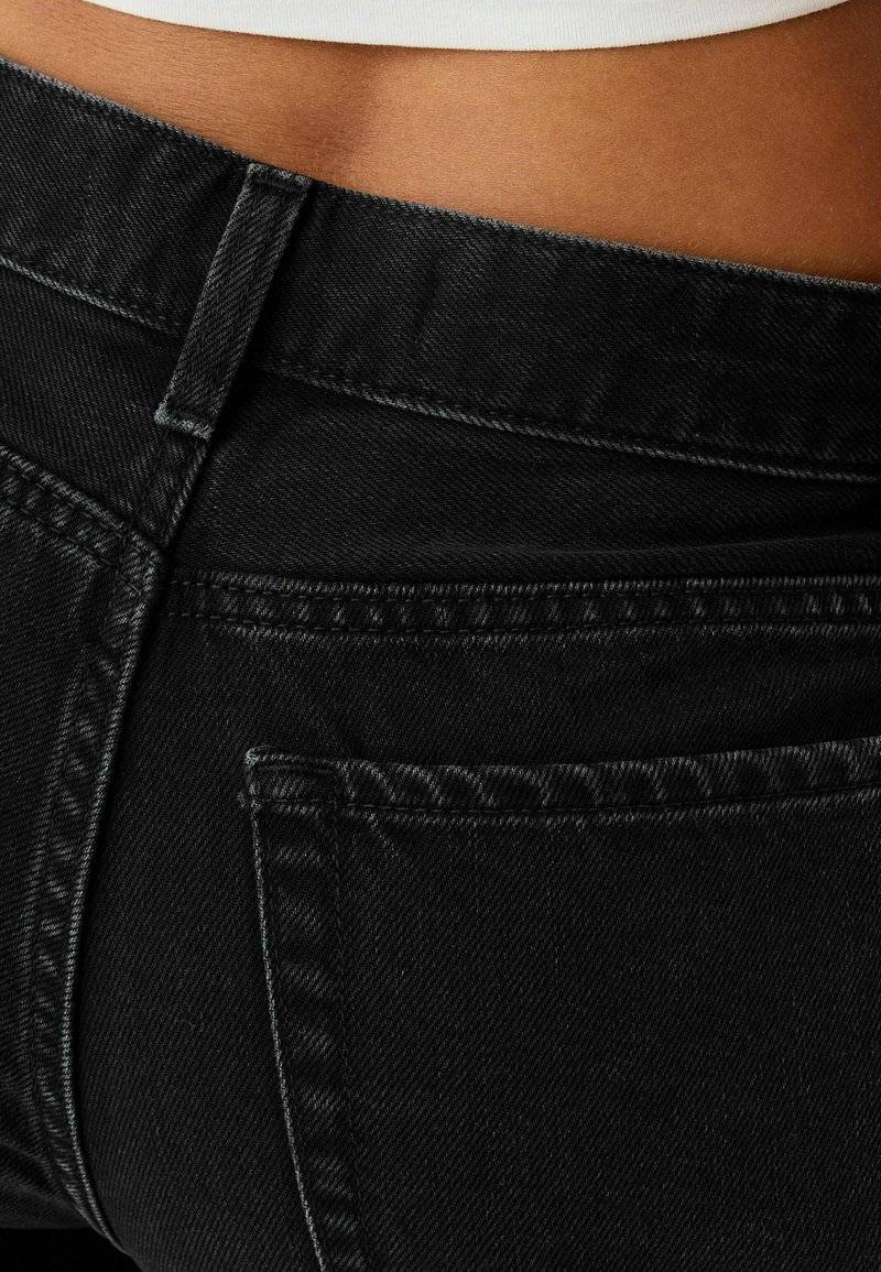 Bershka Bershka Flared Jeans - black Rabatt
