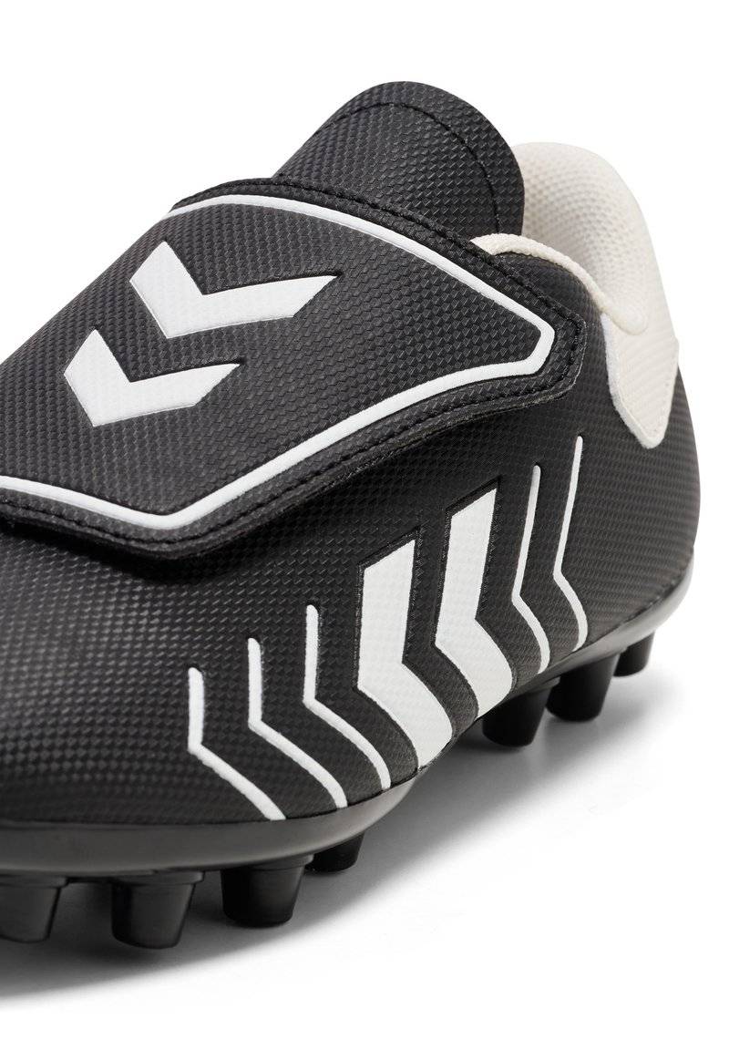 Hummel Hummel HATTRICK MG JR UNISEX - Moulded stud football boots - black white Neueste Mode