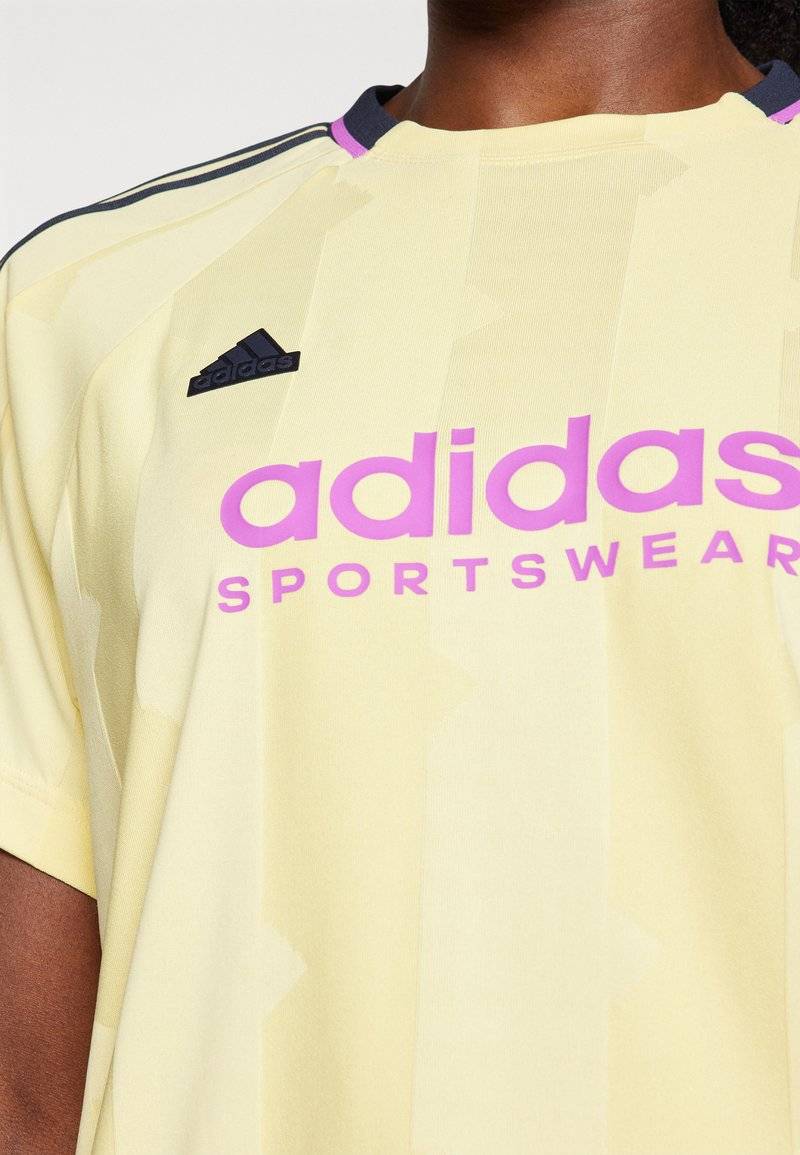 adidas Sportswear adidas Sportswear TIRO CUT STRIPES BOYFRIEND - Print T-shirt - almost yellow Online Outlet