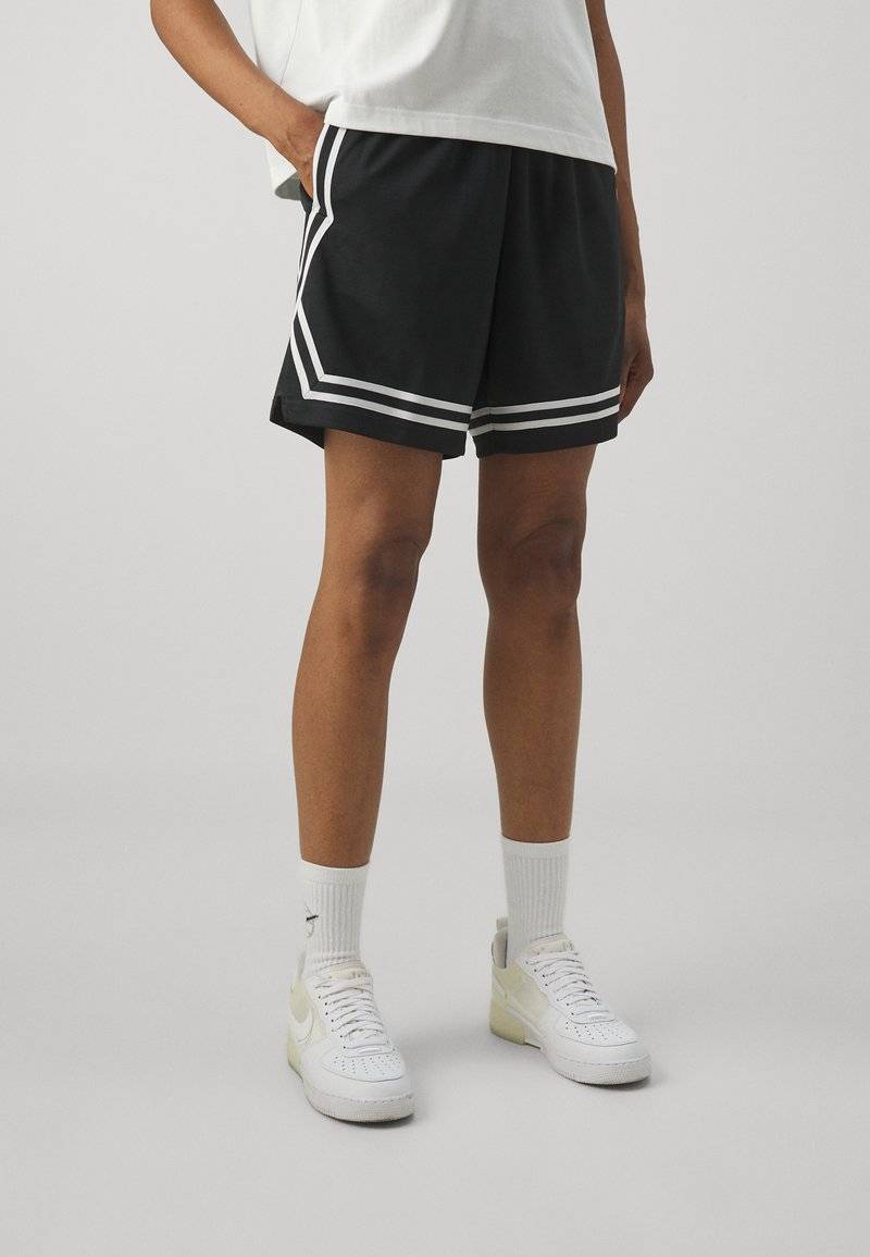 Nike Performance Nike Performance CROSSOVER SHORT - Sports shorts - black black white Räumungsverkauf