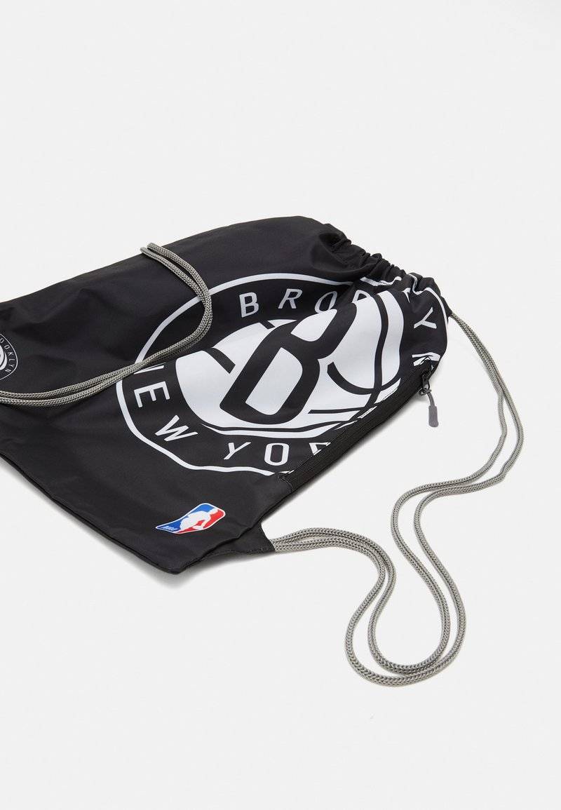 NBA NBA NBA BROOKLYN NETS GYM SACK - Drawstring sports bag - black VIP-Rabatte