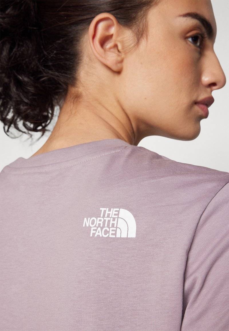 The North Face The North Face SIMPLE DOME - Print T-shirt - purple chalk Wochenangebot