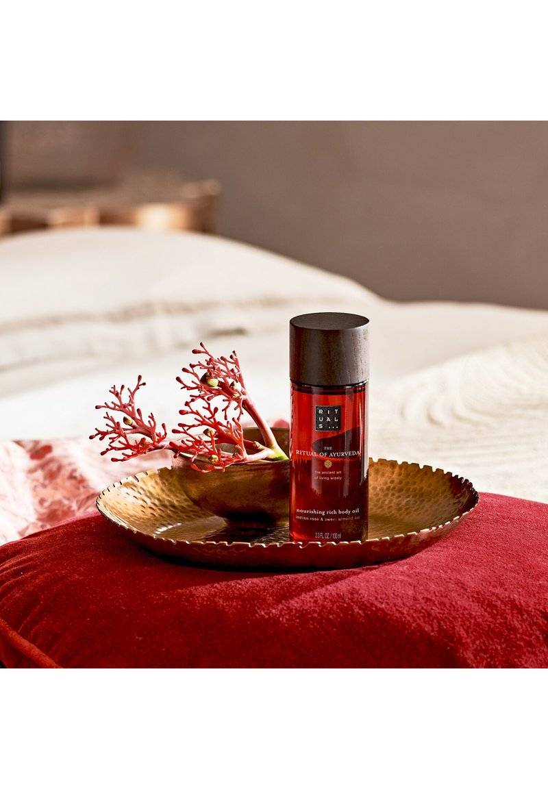Rituals Rituals RICH BODY OIL THE RITUAL OF AYURVEDA - SWEET & NUTTY - SWEET ALMOND & INDIAN ROSE - Body oil Im Verkauf