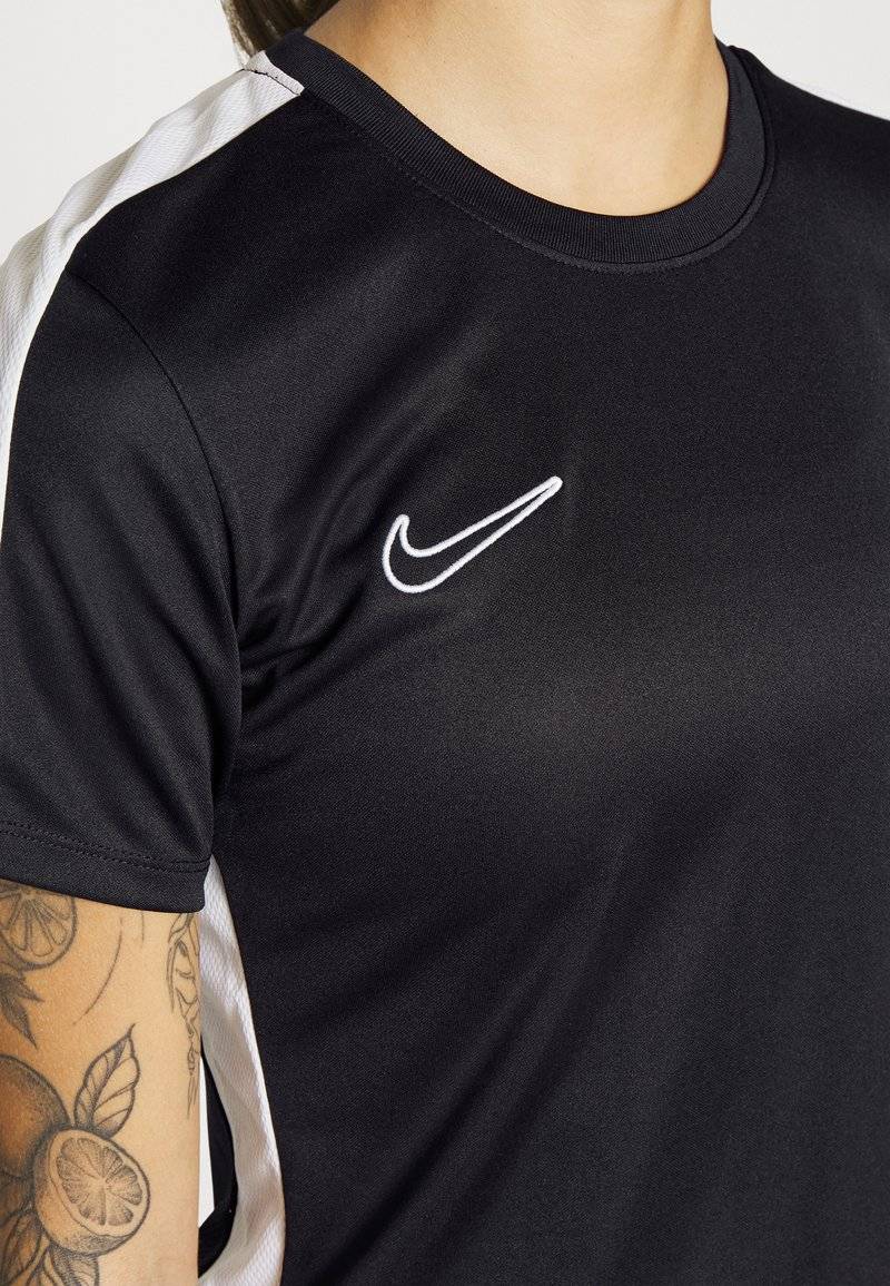 Nike Performance Nike Performance Sports T-shirt im Angebot