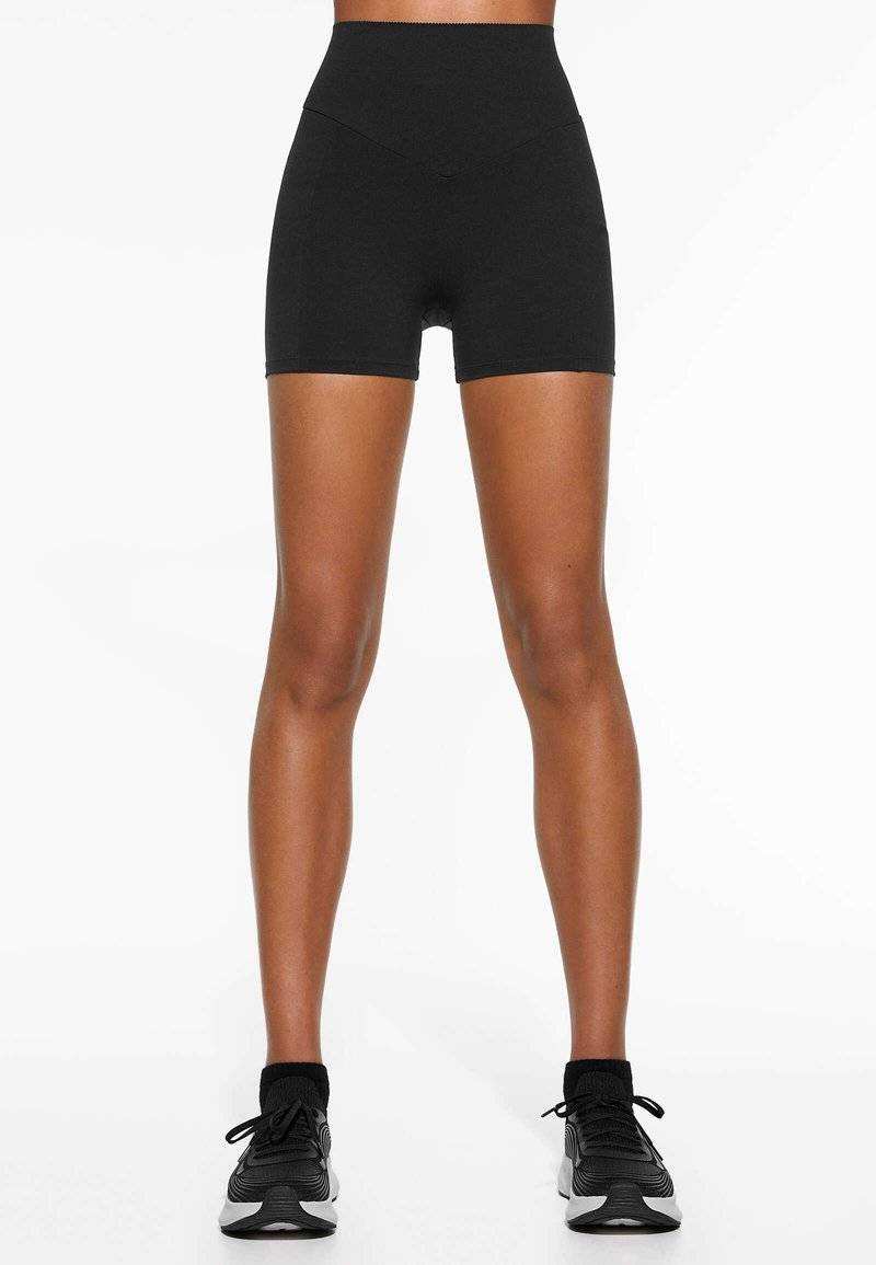 OYSHO OYSHO COMPRESSIVE POCKET HOT 10 CM - Leggings - black