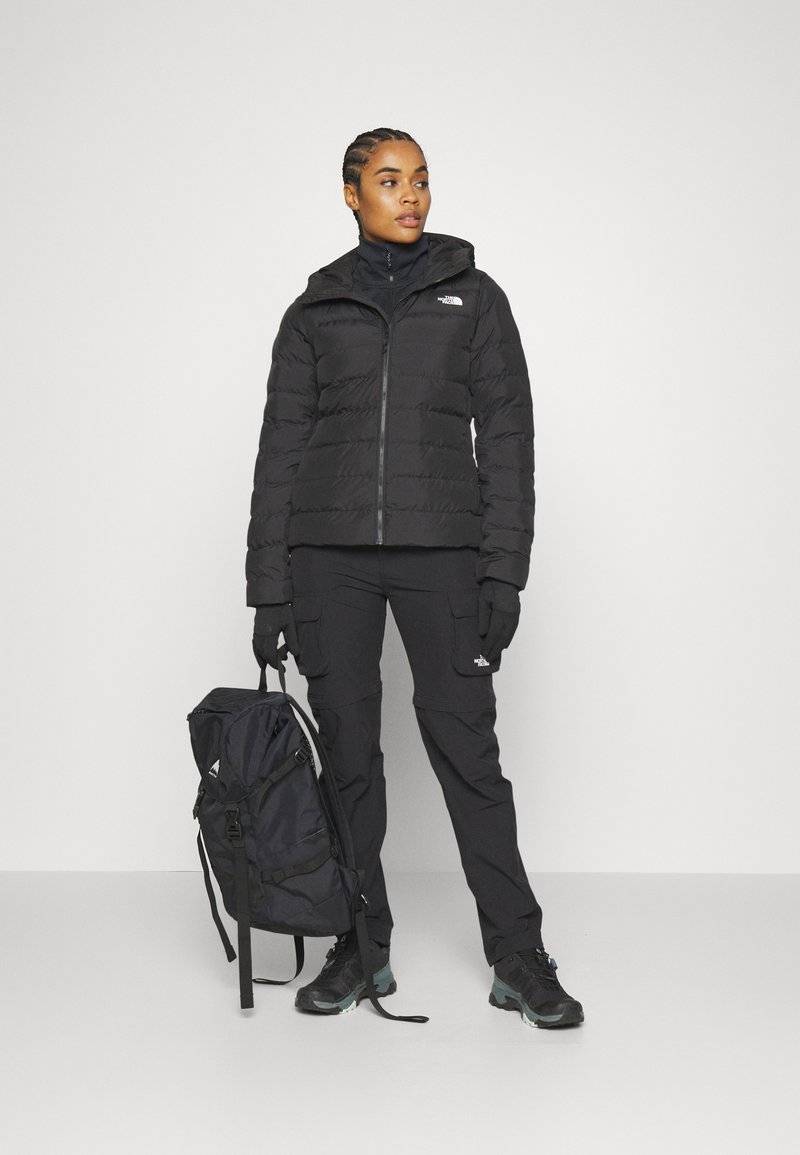 The North Face The North Face ACONCAGUA 3 - Down jacket - black Meist gekauft