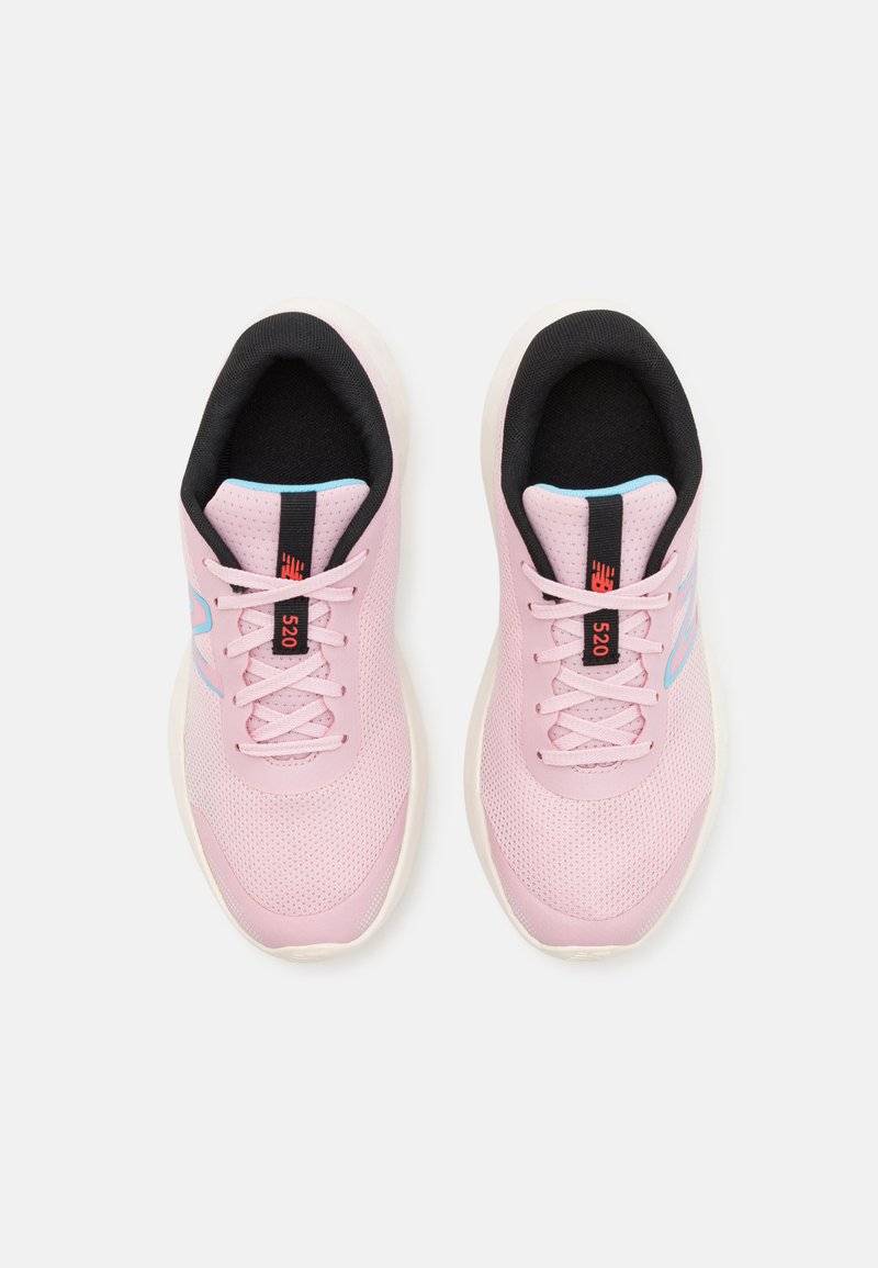 New Balance New Balance 520V8 UNISEX - Competition running shoes - mid century pink Flash Sale