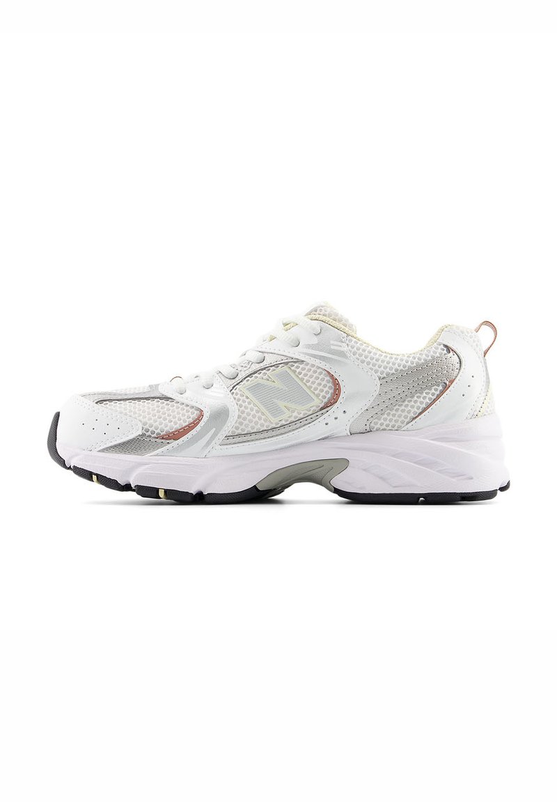 New Balance New Balance 530 - Stability running shoes - white