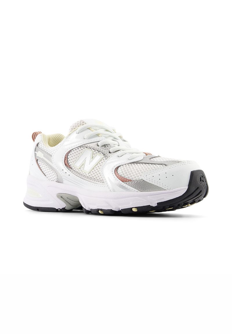 New Balance New Balance 530 - Stability running shoes - white Exklusivangebot