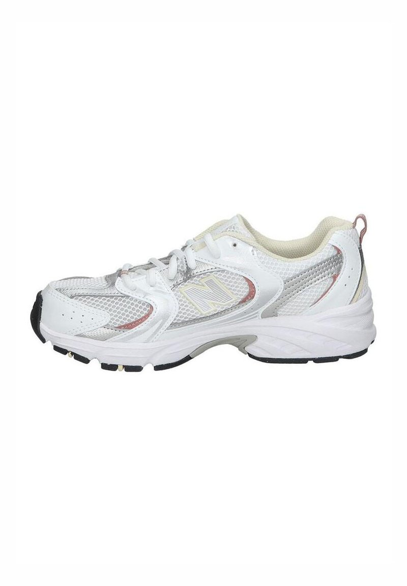 New Balance New Balance 530 - Stability running shoes - white Exklusivangebot
