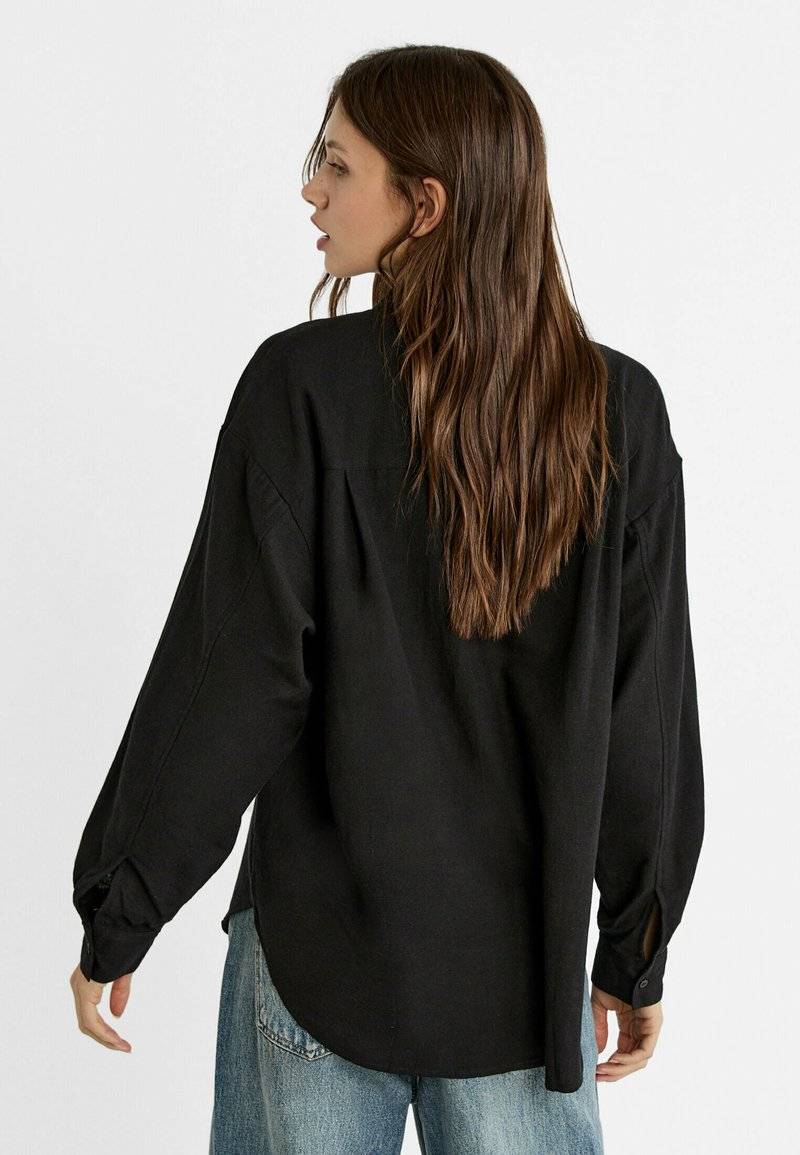 Stradivarius Stradivarius RUSTIKALES DAILY - Button-down blouse - black Top Angebot