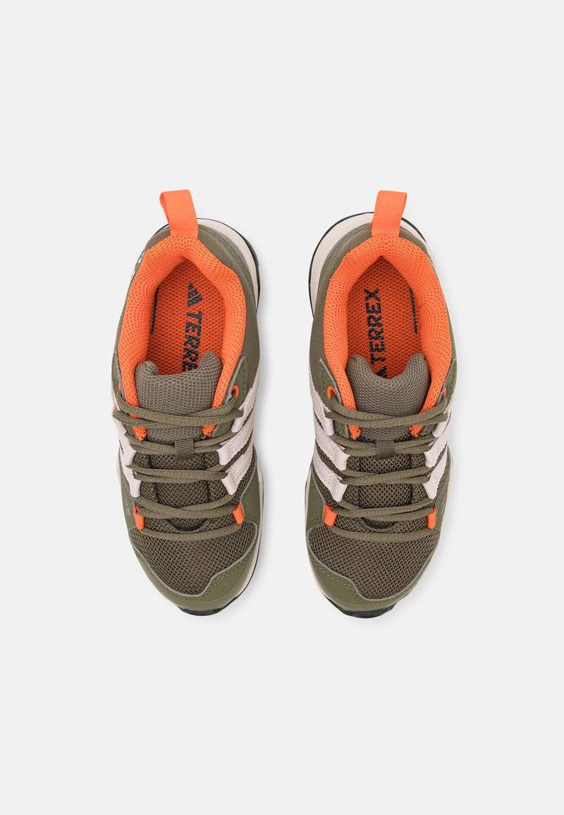 Adidas Terrex Adidas Terrex AX2R HIKING SHOES - Hiking shoes 50% Rabatt für begrenzte Zeit