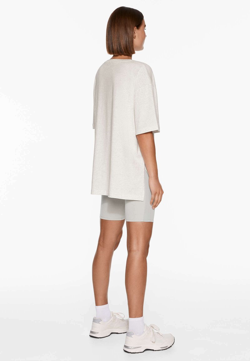 OYSHO OYSHO SHORT SLEEVE - Basic T-shirt - mottled light grey Online