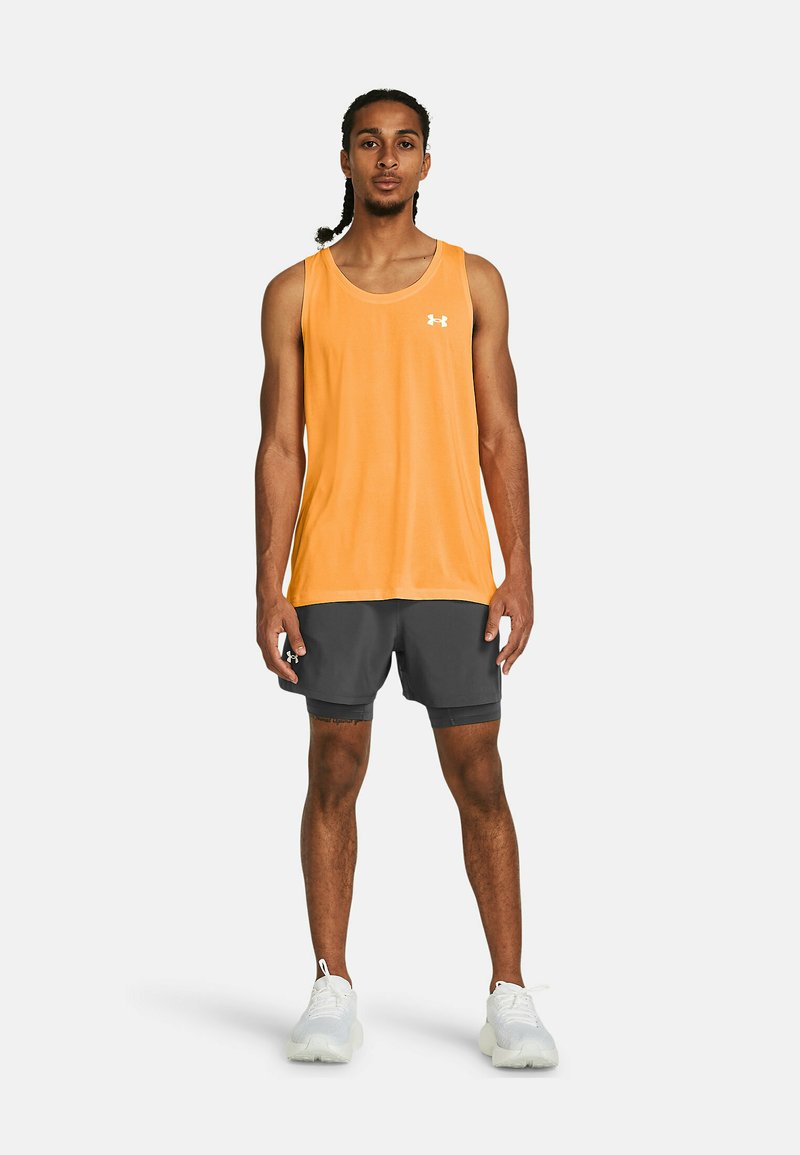 Under Armour Under Armour LAUNCH SHORTS 2-IN-1 - Sports shorts - castlerock Verkauf