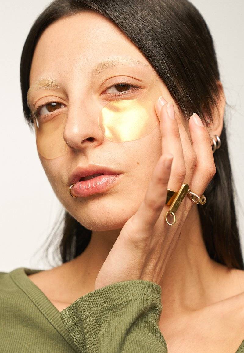 Revolution Skincare Revolution Skincare REVOLUTION SKINCARE HYALURONIC ACID HYDRO GEL EYE PATCHES - Eyecare Letzte 2 Tage