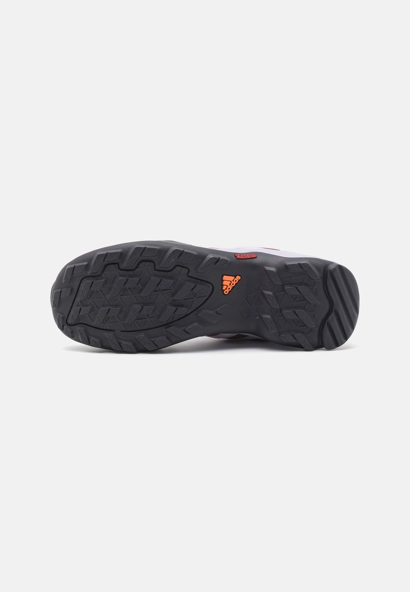 Adidas Terrex Adidas Terrex AX2R HIKING SHOES - Hiking shoes Outlet