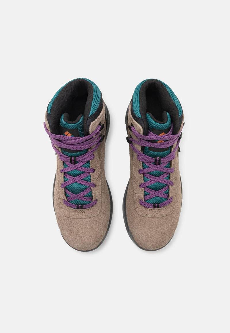 Columbia Columbia NEWTON RIDGE - Hiking shoes Kostenloser Versand