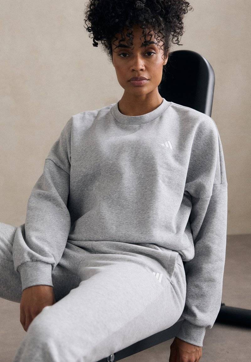 adidas Sportswear adidas Sportswear ESSENTIALS SMALL LOGO FEEL COZY - Sweatshirt