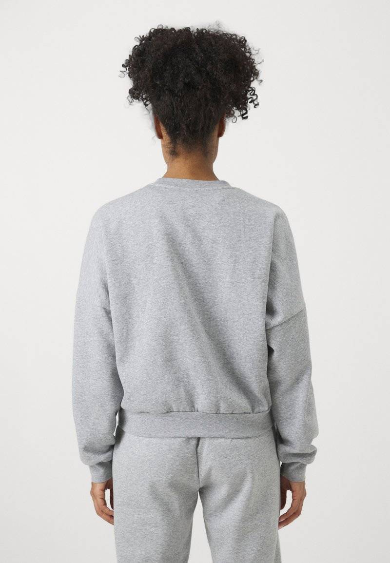 adidas Sportswear adidas Sportswear ESSENTIALS SMALL LOGO FEEL COZY - Sweatshirt Black Friday