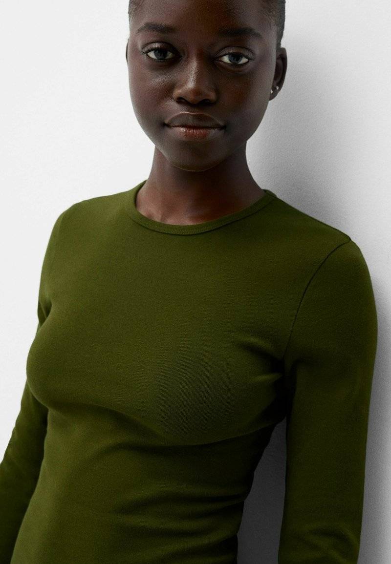 Bershka Bershka LONG SLEEVE - Long sleeved top - green Bestseller
