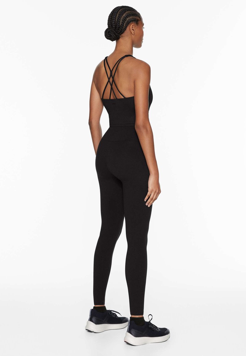 OYSHO OYSHO COMFORTLUX HIGH-RISE  - Leggings - Trousers - black Kostenlose Rückgabe