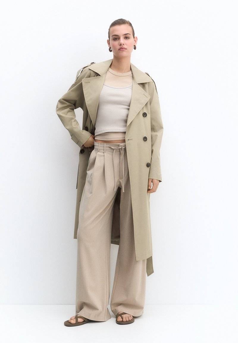 PULL&BEAR PULL&BEAR BASIC - Trenchcoat - beige