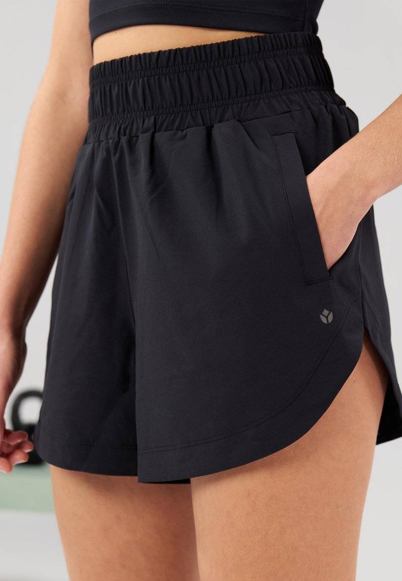 Even&Odd active Even&Odd active Sports shorts - black Kostenloser Versand international
