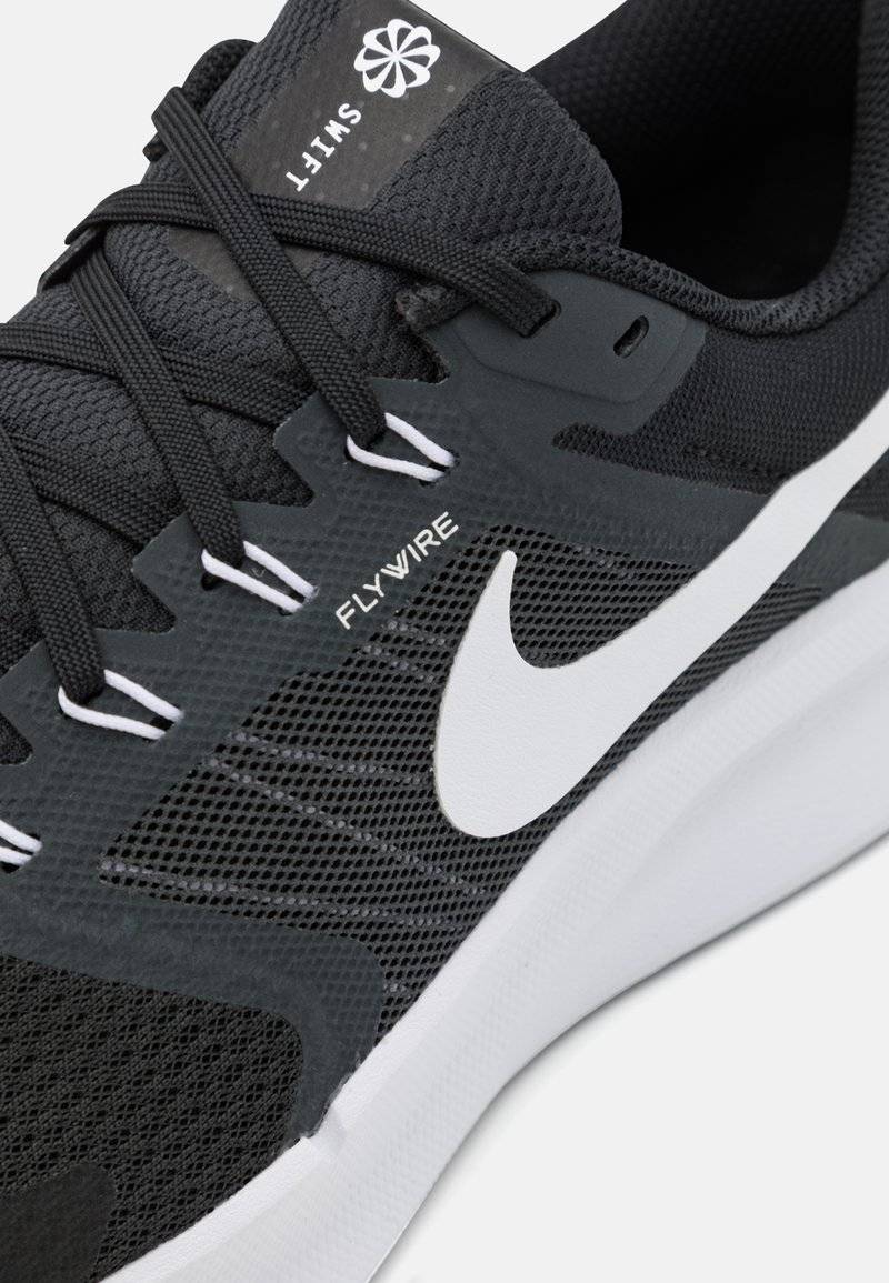 Nike Performance Nike Performance RUN SWIFT 3 - Stability running shoes Zeitlich begrenztes Angebot