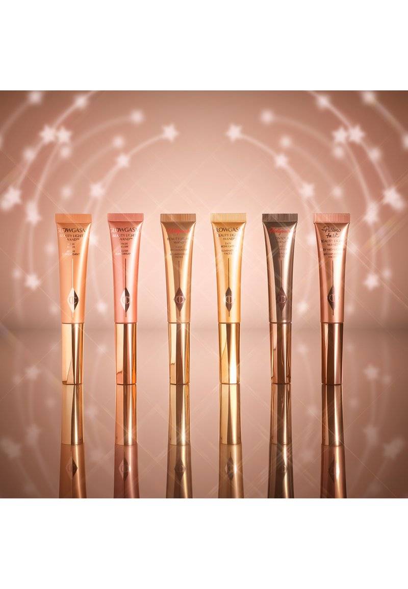 Charlotte Tilbury Charlotte Tilbury HOLLYWOOD CONTOUR LIGHT WAND - Foundation Online
