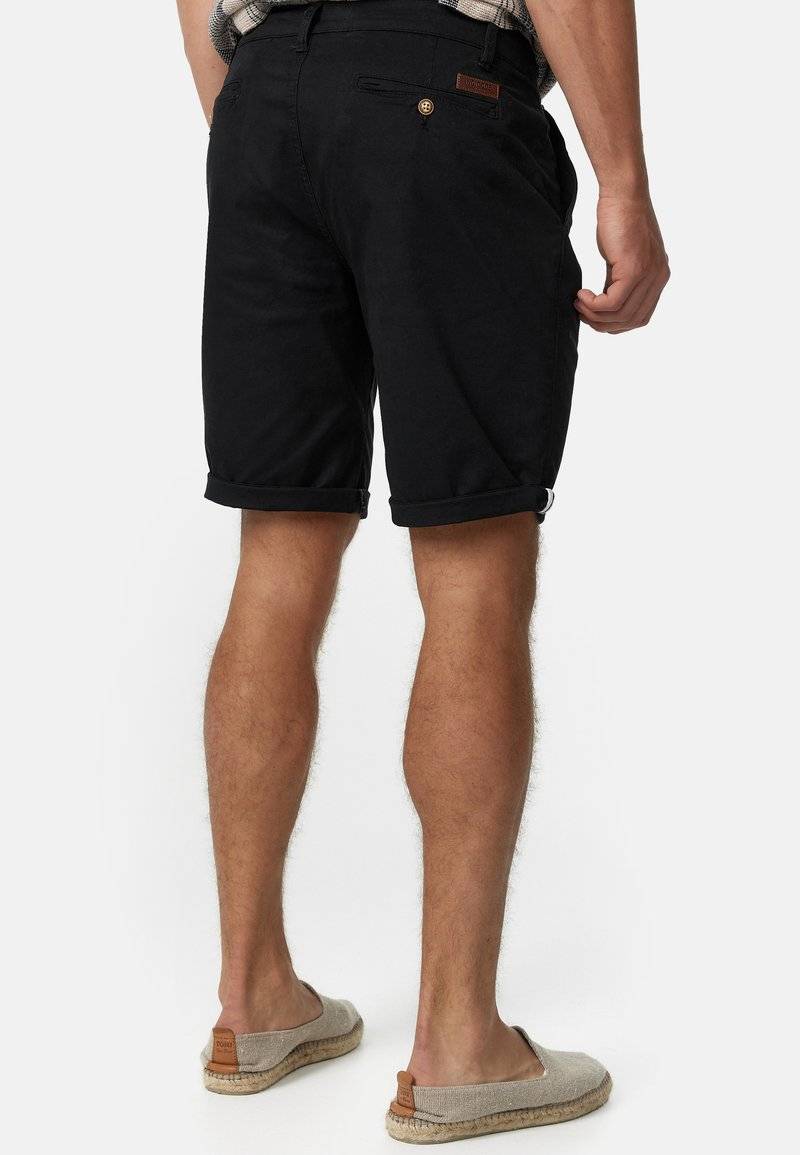 INDICODE JEANS INDICODE JEANS Shorts - black Fabrikpreis