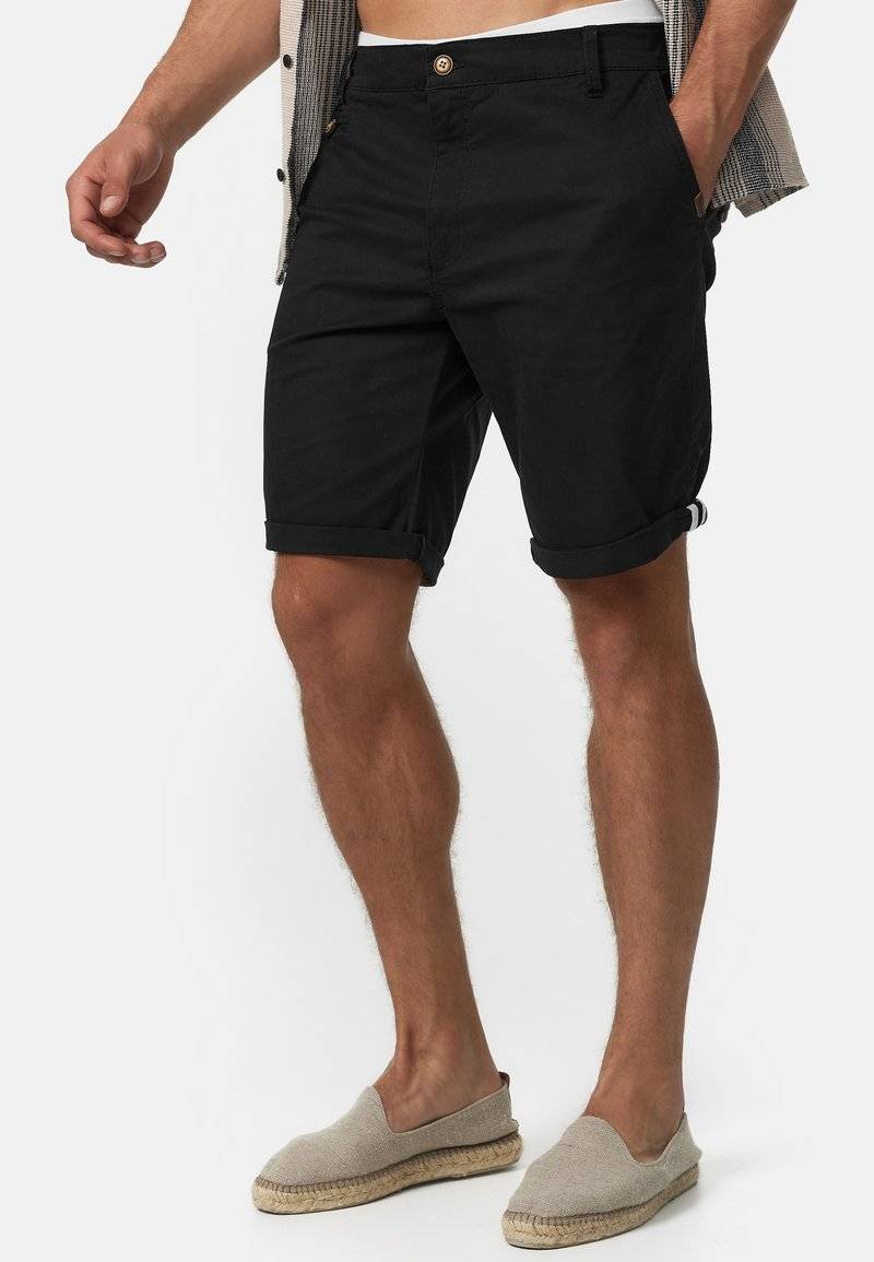 INDICODE JEANS INDICODE JEANS Shorts - black Fabrikpreis